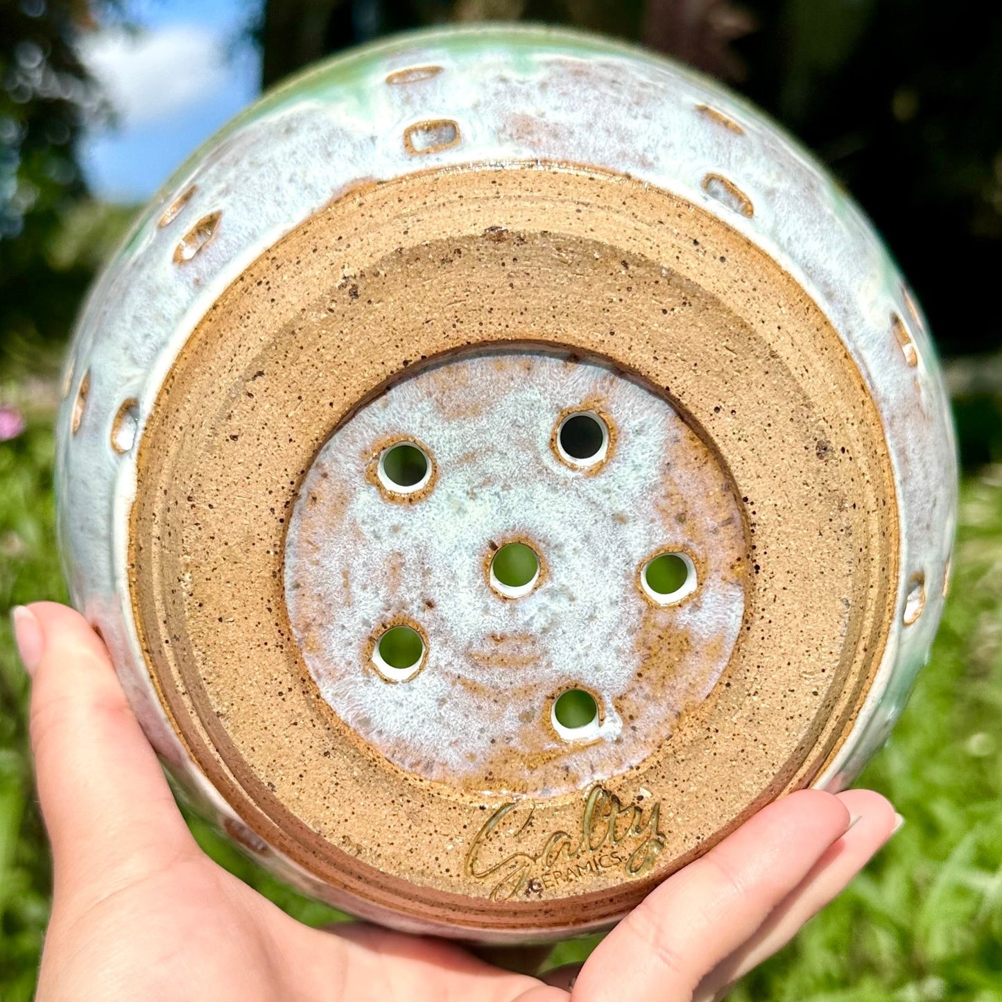 Pearl Green Berry Bowl Pre-Order
